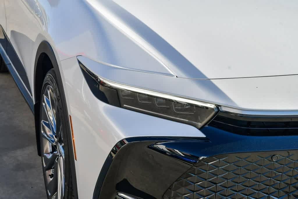 Thumbnail: 2026 Toyota Crown - 4