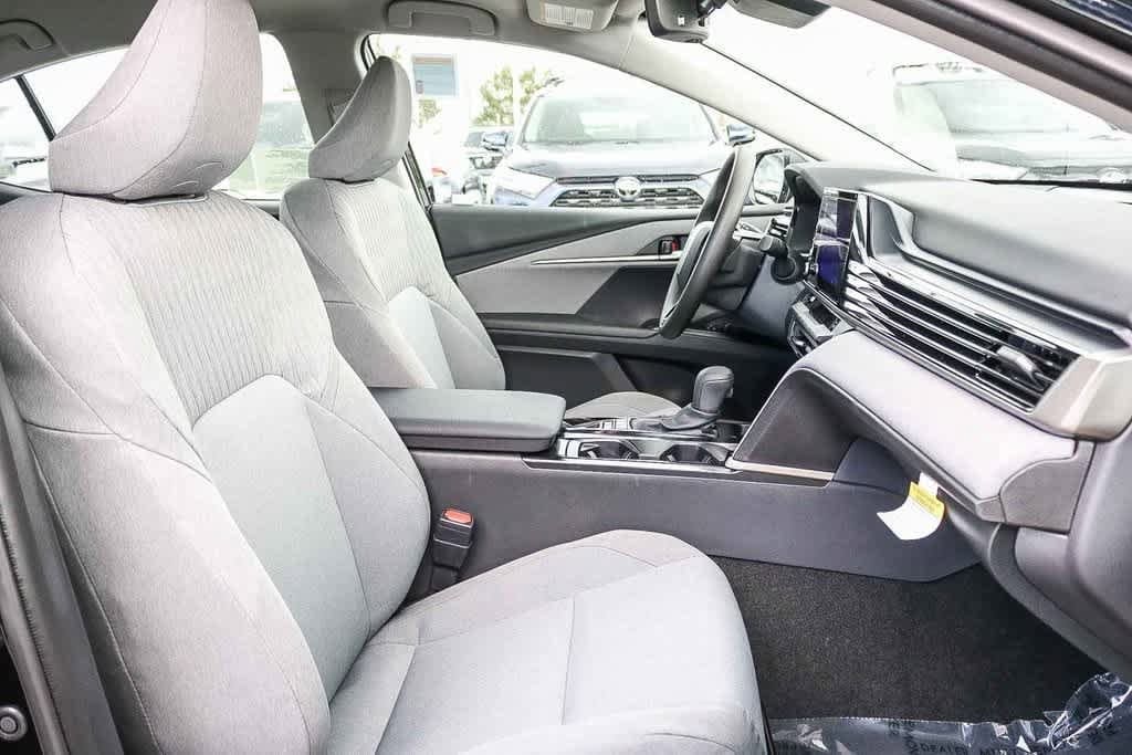 Thumbnail: 2026 Toyota Camry - 16