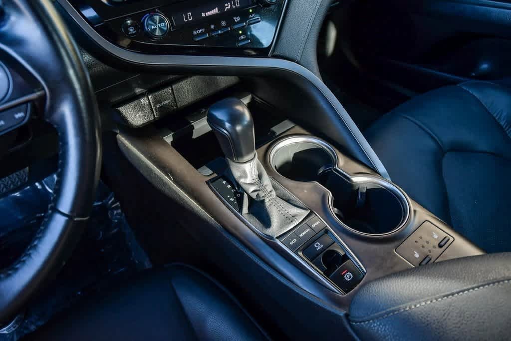 Thumbnail: 2023 Toyota Camry - 21