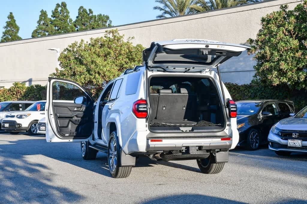 Thumbnail: 2025 Toyota 4Runner - 30