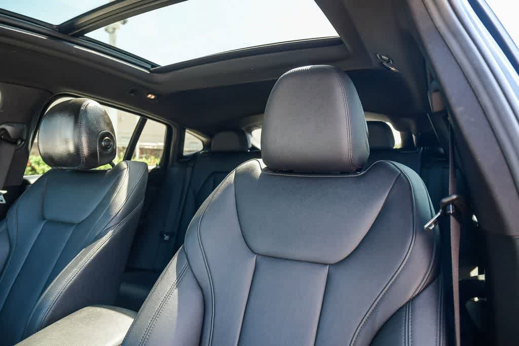 Thumbnail: 2021 BMW X4 - 17