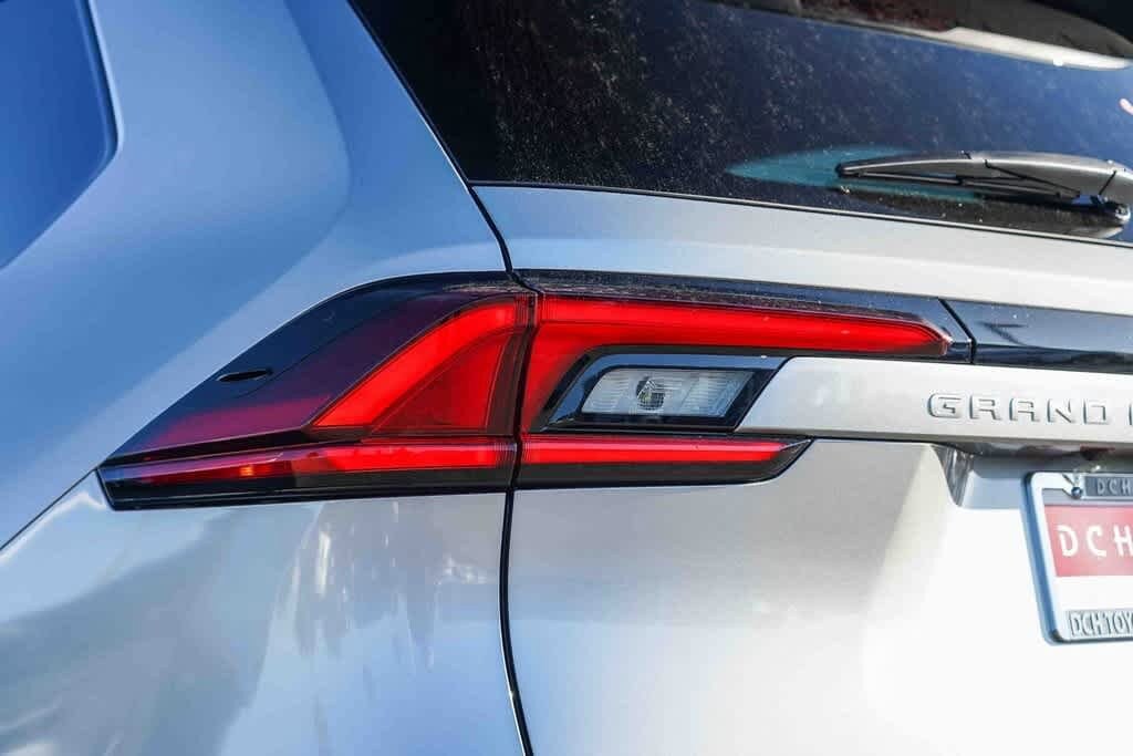 Thumbnail: 2026 Toyota Grand Highlander - 9