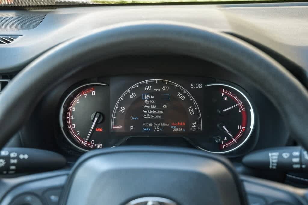 2024 Toyota RAV4 LE 23