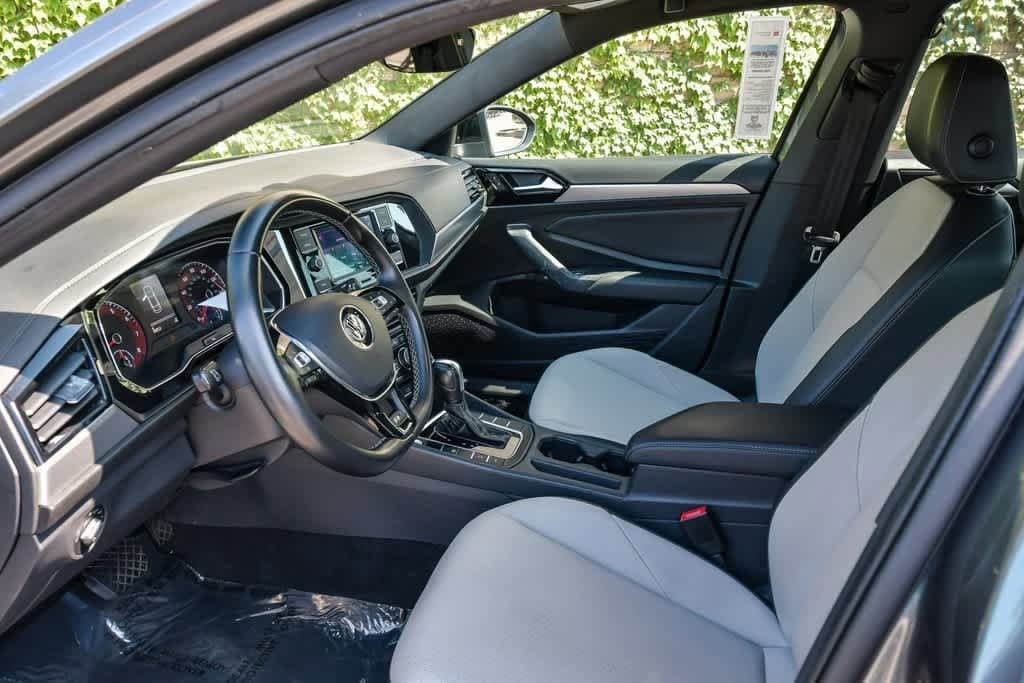 Thumbnail: 2020 Volkswagen Jetta - 18