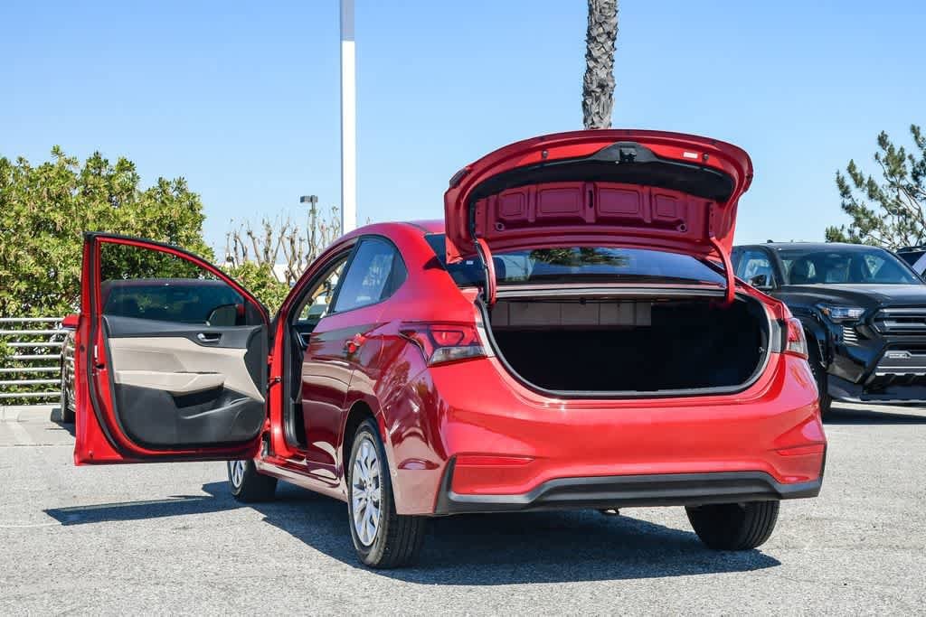 Thumbnail: 2022 Hyundai Accent - 25