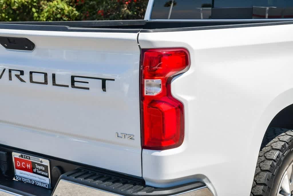 Thumbnail: 2021 Chevrolet Silverado 1500 - 11