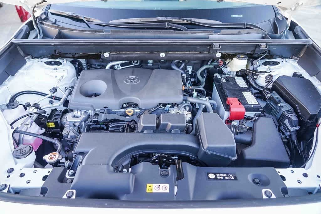 Thumbnail: 2025 Toyota RAV4 - 28