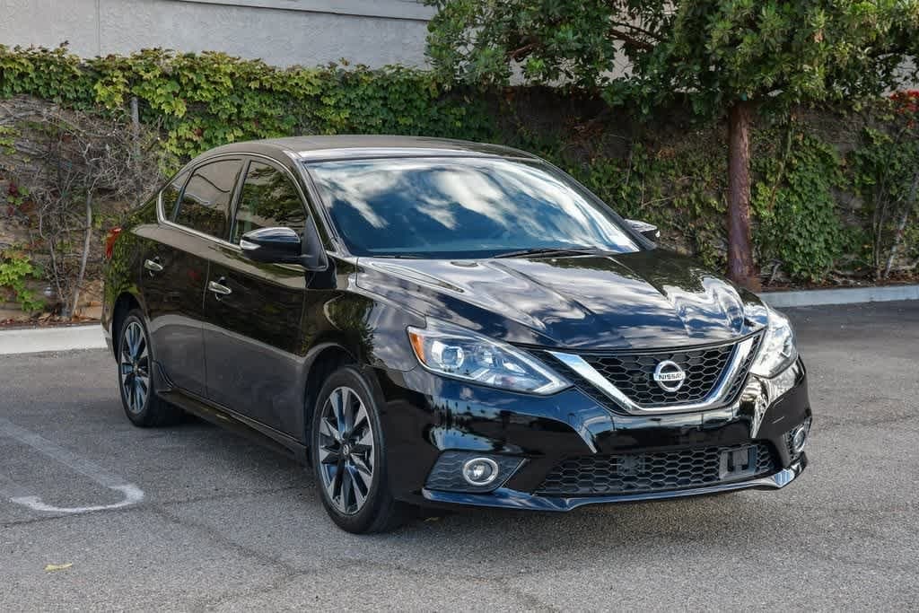 Thumbnail: 2019 Nissan Sentra - 3