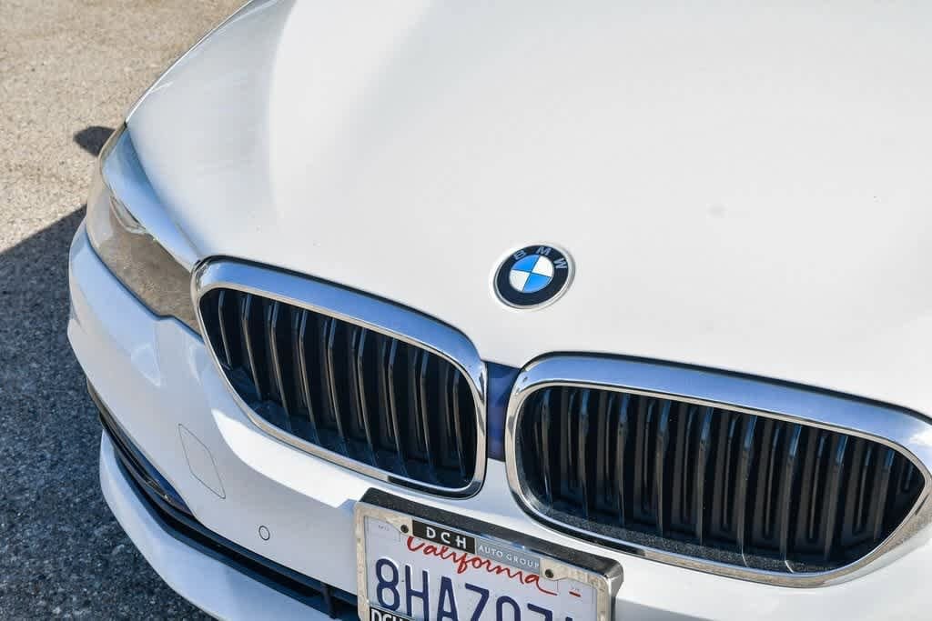Thumbnail: 2019 BMW 5 Series - 5