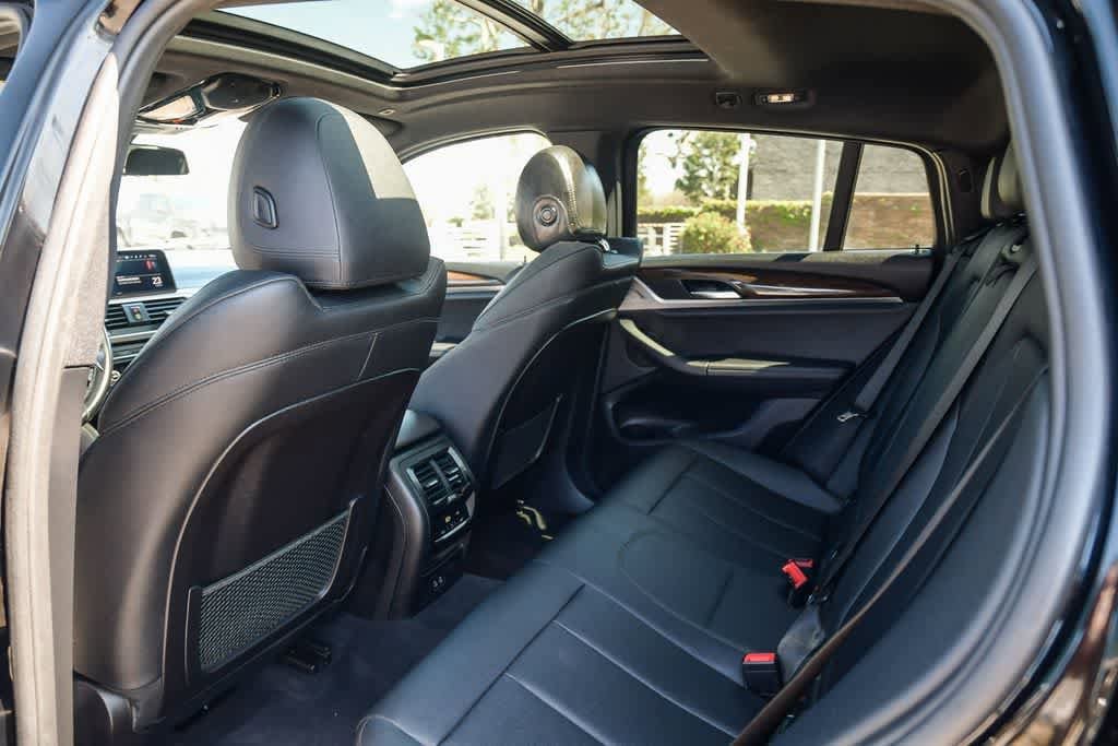 Thumbnail: 2021 BMW X4 - 18