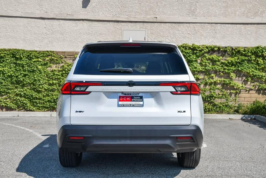 2025 Toyota Grand Highlander XLE 7
