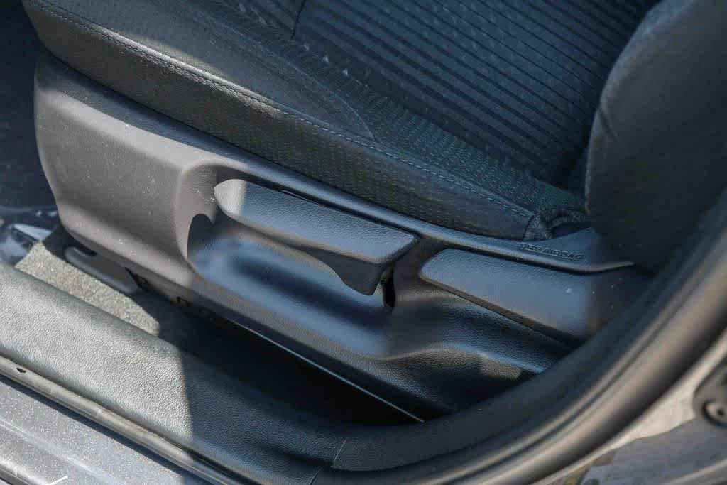 Thumbnail: 2019 Toyota Prius Prime - 25