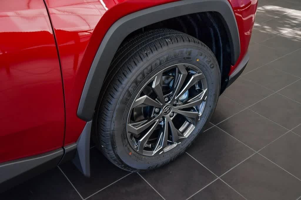 Thumbnail: 2025 Toyota RAV4 - 11