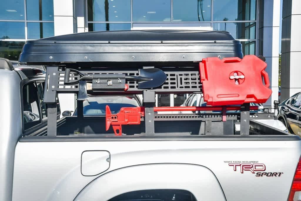 Thumbnail: 2011 Toyota Tacoma - 15