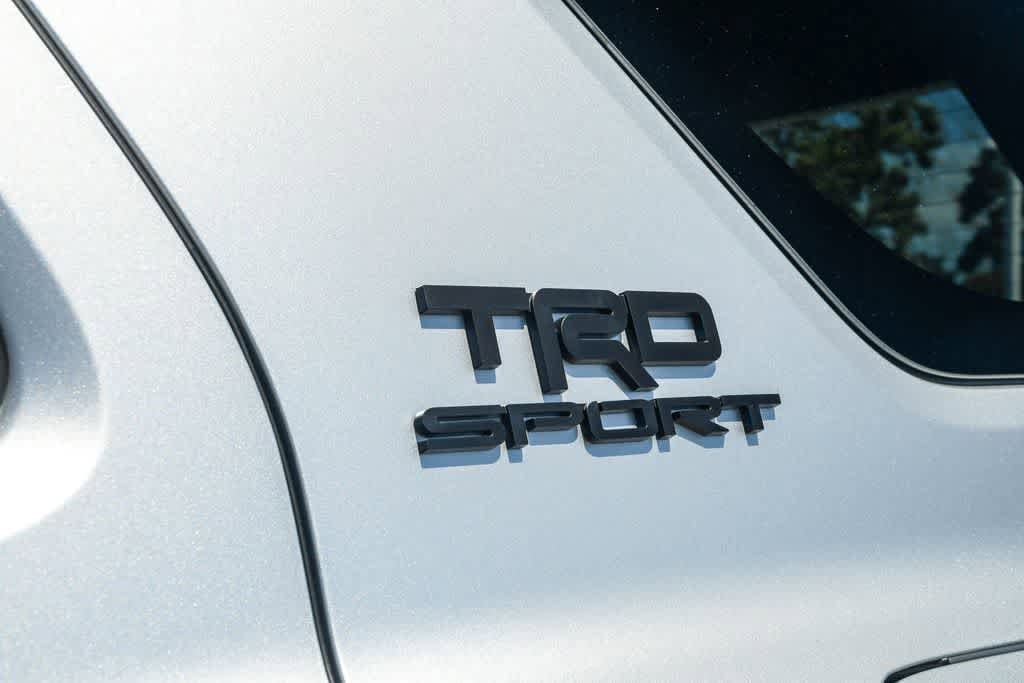 Thumbnail: 2026 Toyota 4Runner - 12