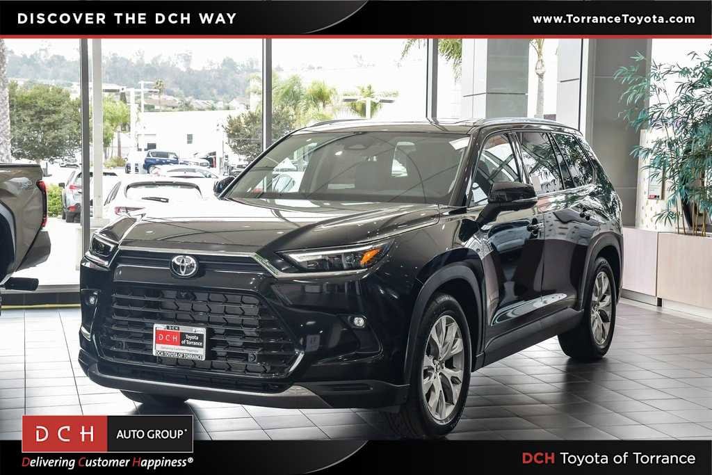 2025 Toyota Grand Highlander SUV 