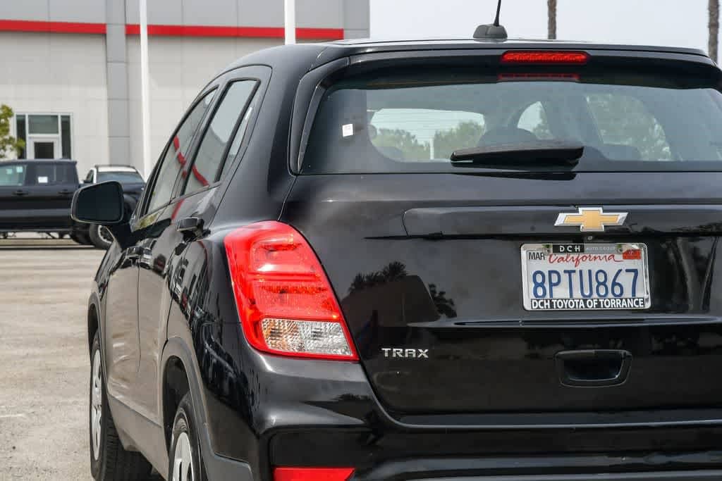 2018 Chevrolet Trax LS photo 5