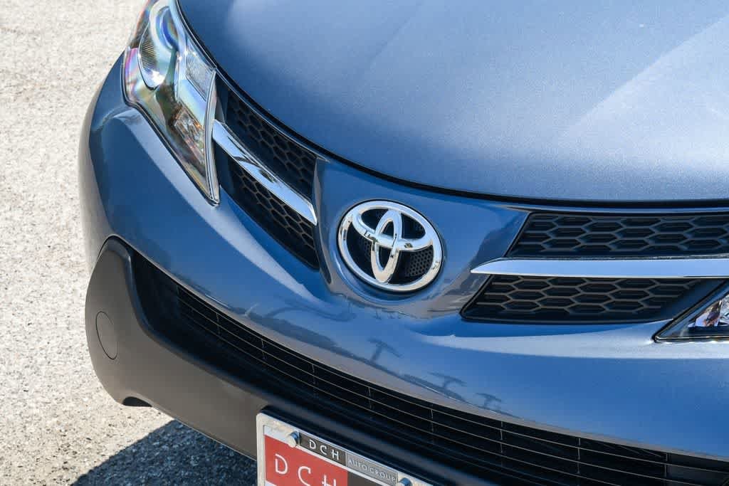 Thumbnail: 2013 Toyota RAV4 - 5