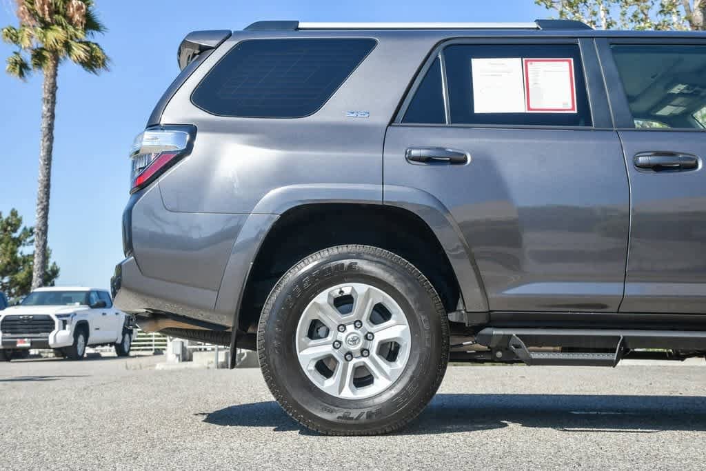 Thumbnail: 2023 Toyota 4Runner - 10