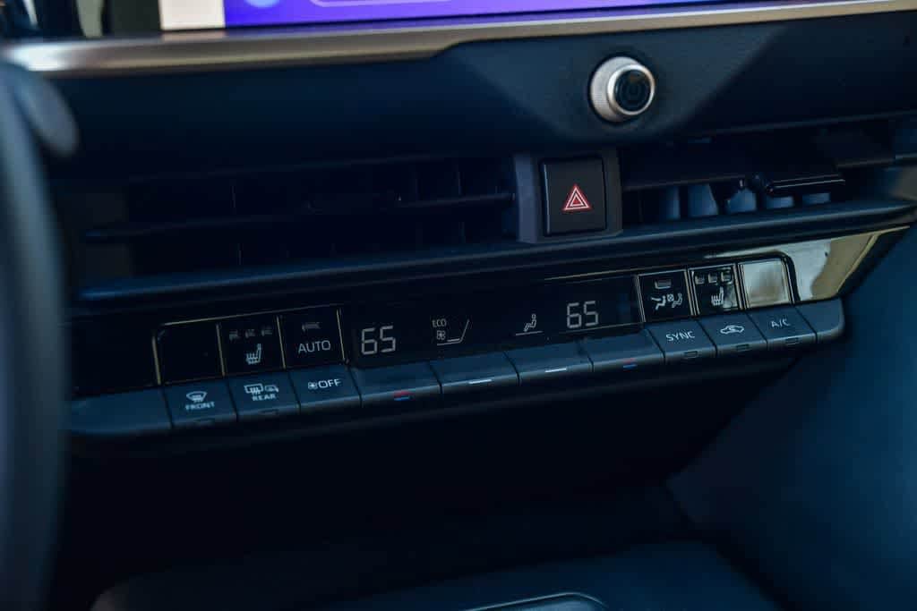 Thumbnail: 2023 Toyota Crown - 20