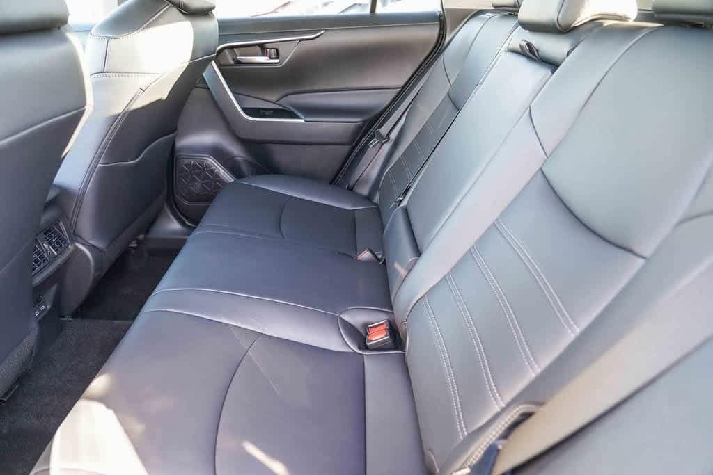 Thumbnail: 2025 Toyota RAV4 - 19