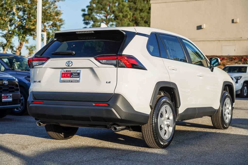 Thumbnail: 2025 Toyota RAV4 - 6