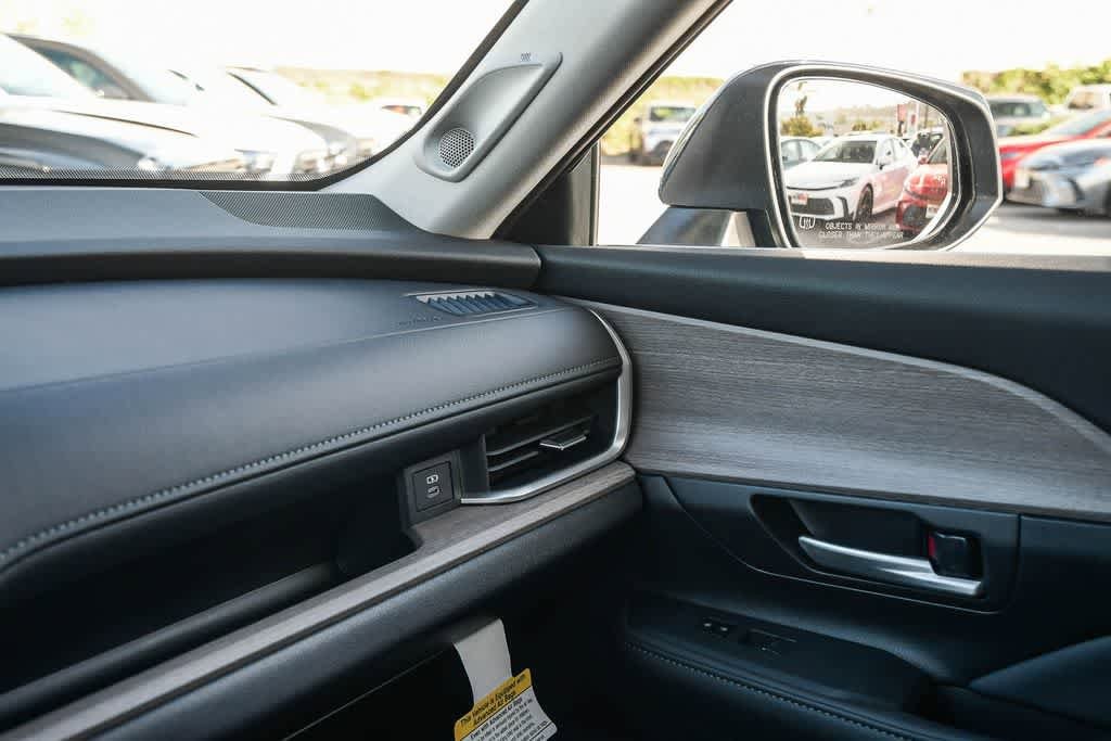 Thumbnail: 2026 Toyota Grand Highlander - 23