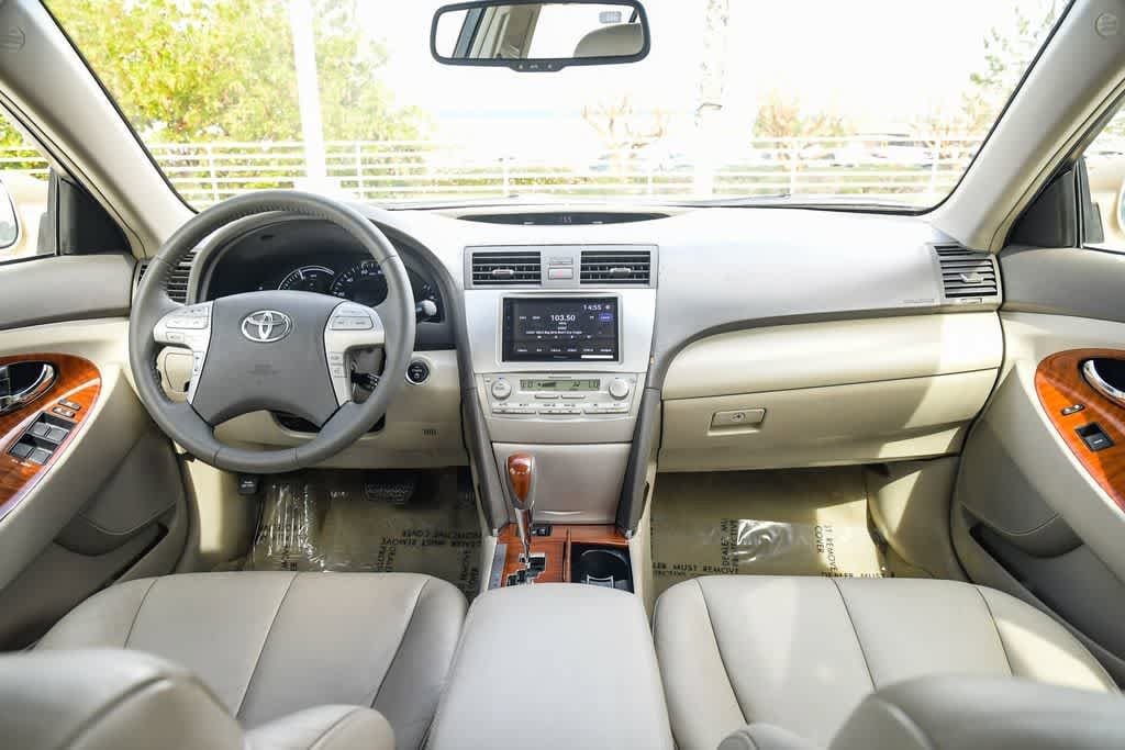 Thumbnail: 2010 Toyota Camry - 14