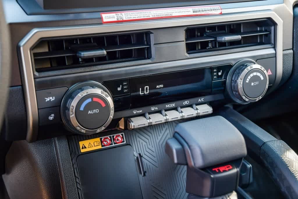 Thumbnail: 2025 Toyota 4Runner - 28