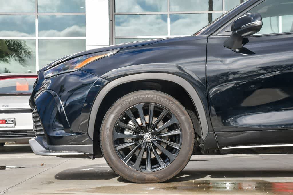 Thumbnail: 2024 Toyota Highlander - 10