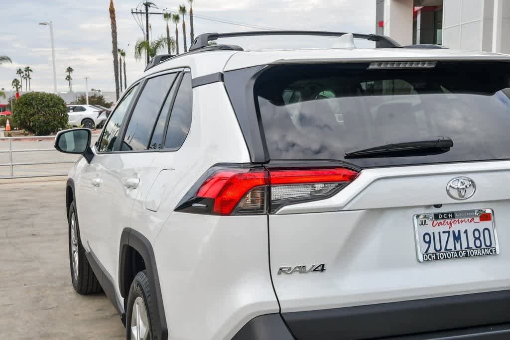 Thumbnail: 2025 Toyota RAV4 - 6