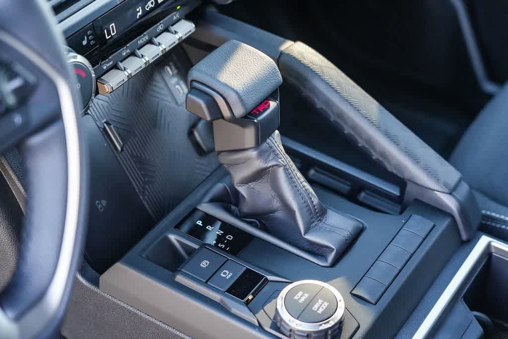 Thumbnail: 2026 Toyota 4Runner - 19