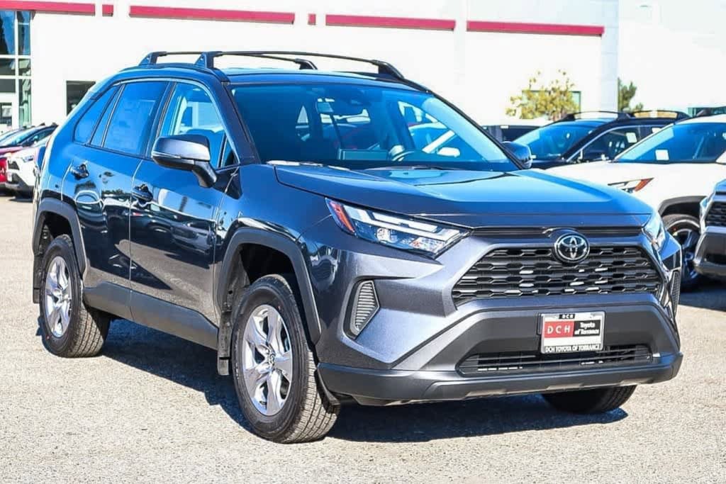New 2025 Toyota RAV4 XLE SUV