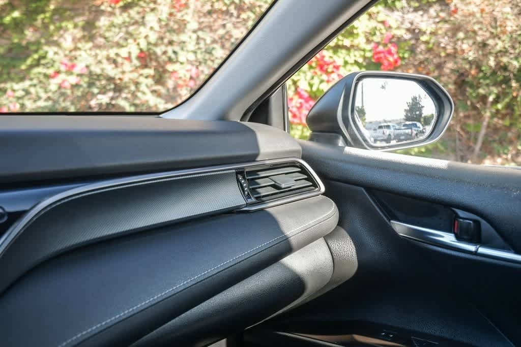 Thumbnail: 2022 Toyota Camry - 25