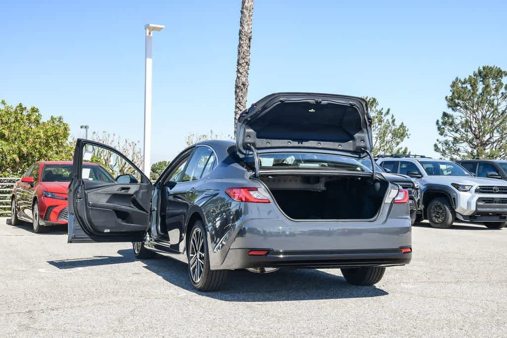 Thumbnail: 2026 Toyota Camry - 27