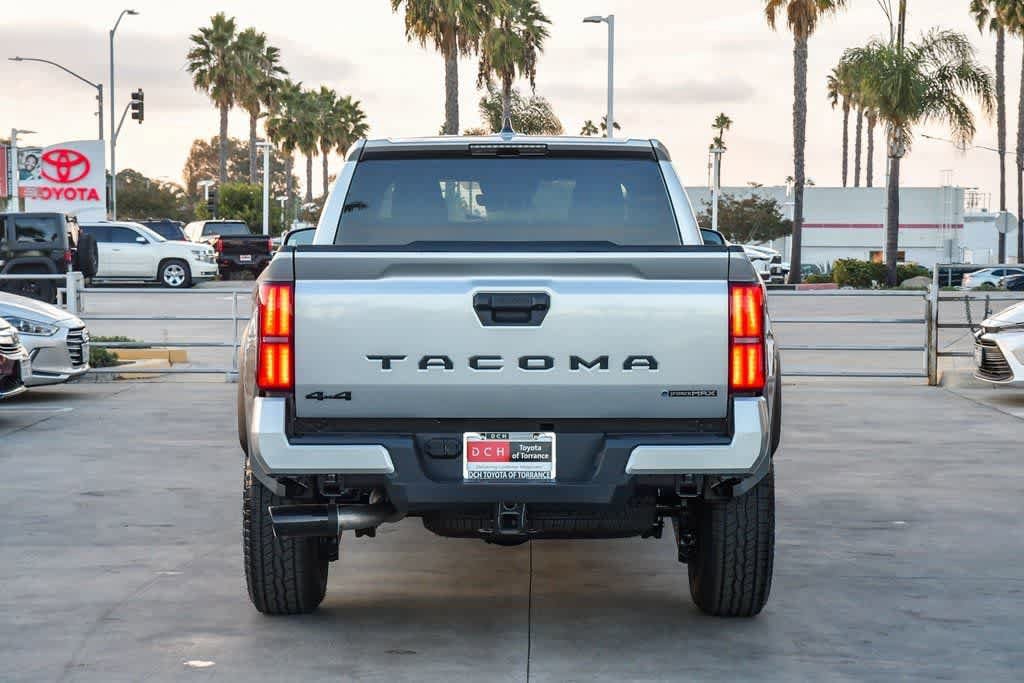 2025 Toyota Tacoma TRD Off Road - Photo 8