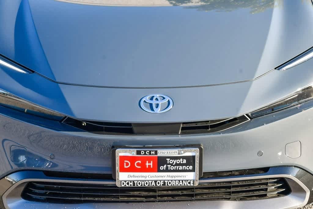 Thumbnail: 2026 Toyota Prius - 5