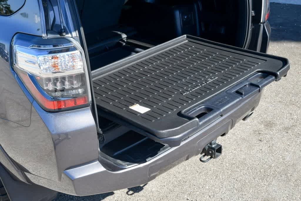 Thumbnail: 2021 Toyota 4Runner - 33