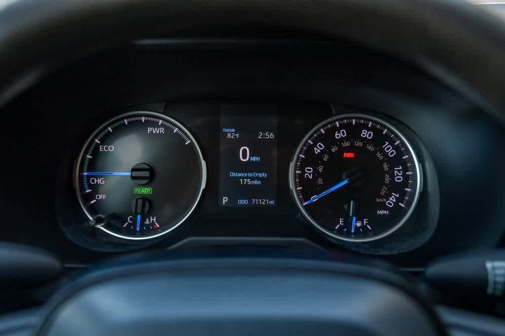 Thumbnail: 2021 Toyota RAV4 - 26