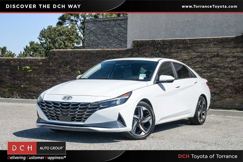 2021 Hyundai Elantra Limited photo 1