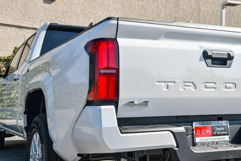 Thumbnail: 2025 Toyota Tacoma - 9