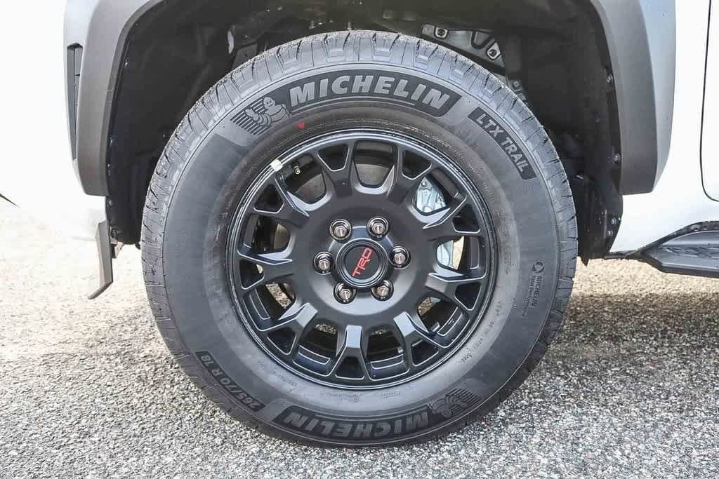 Thumbnail: 2025 Toyota 4Runner - 11