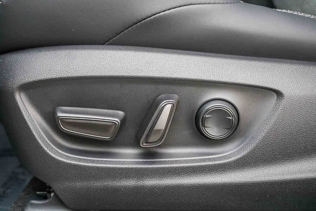 Thumbnail: 2026 Toyota bZ - 20