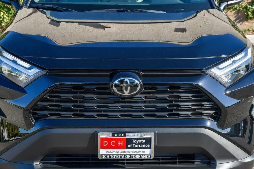 Thumbnail: 2025 Toyota RAV4 - 5