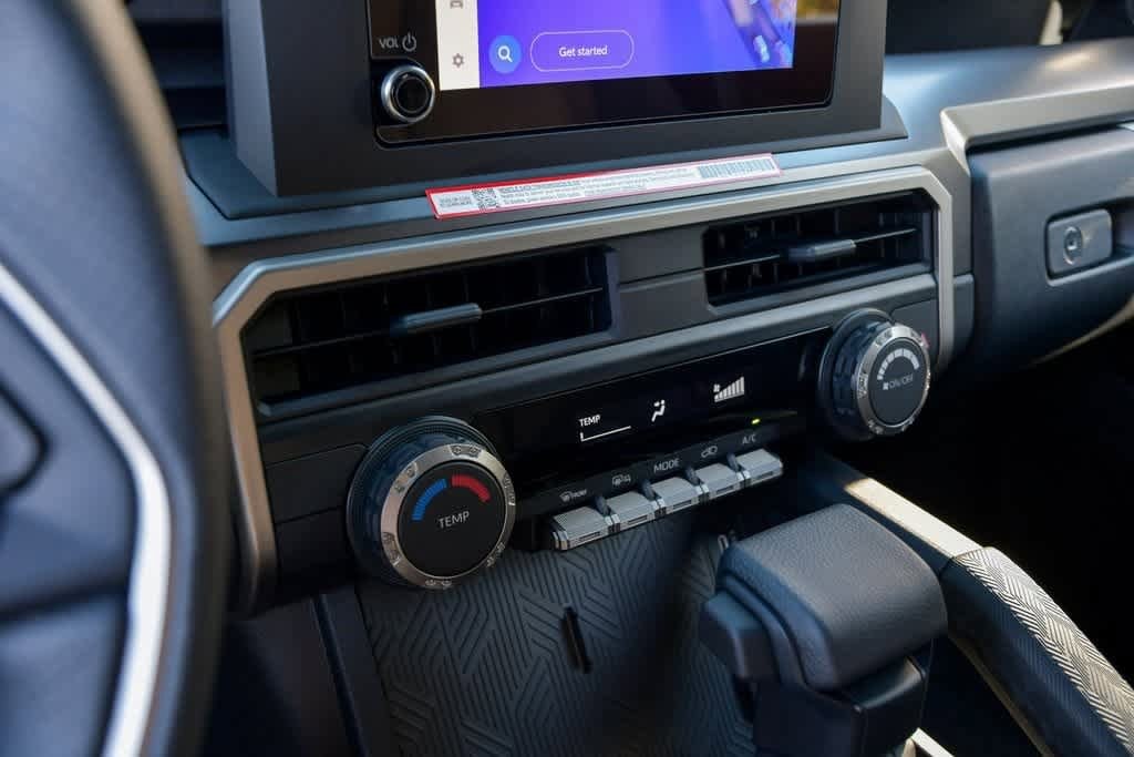 Thumbnail: 2025 Toyota 4Runner - 25