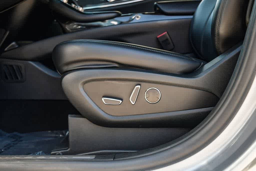 Thumbnail: 2021 Lincoln Nautilus - 18