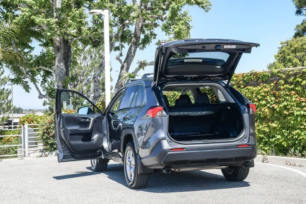 Thumbnail: 2023 Toyota RAV4 - 27