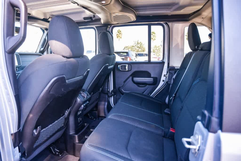 Thumbnail: 2024 Jeep Wrangler - 21