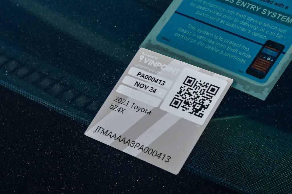 Thumbnail: 2023 Toyota bZ4X - 30