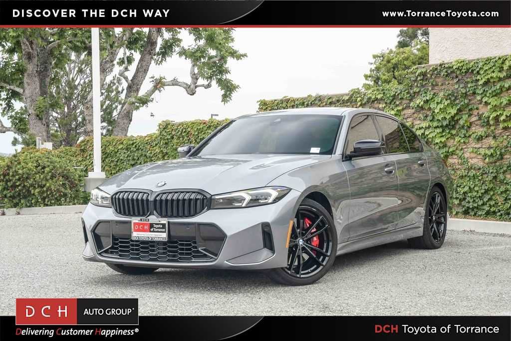 2024 BMW 3 Series 330i Sedan's photo